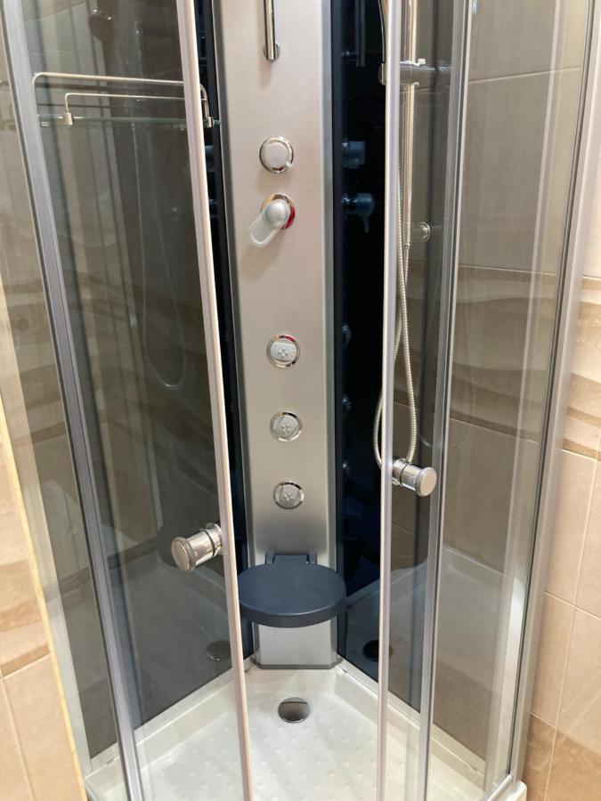 B&B La Reggia Di Rihanna Spa Caserta Exterior photo